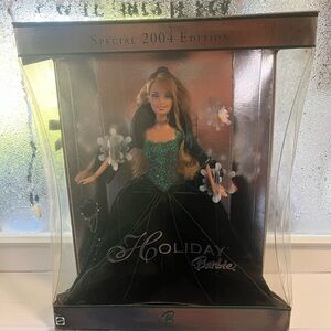 2004 holiday Barbie B5848 special edition Barbie doll Mattel